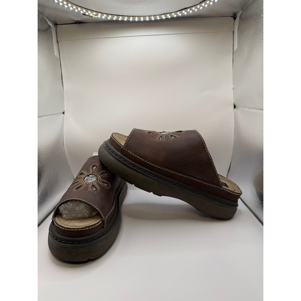 Xhilaration Brown Platform Slide Sandals Women's Size 8 1/2